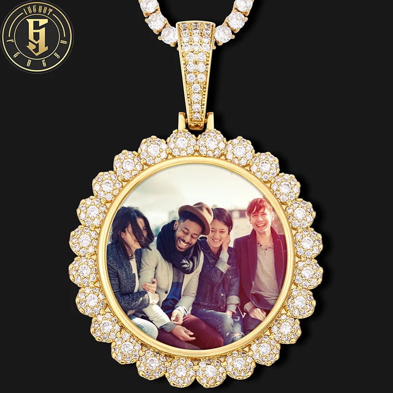 Manufacturer Direct 40mm Gold Plated Brass Iced Out Bling Zircon Customized Memory Picture Photo Pendant Necklace
