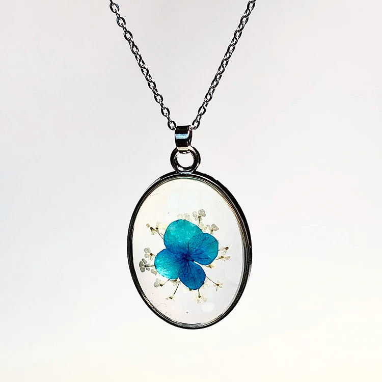 Popular Natural Plant Real Dried Flower Epoxy Acrylic Necklace Oval Clear Resin Pendants Women Anniversary Gifts