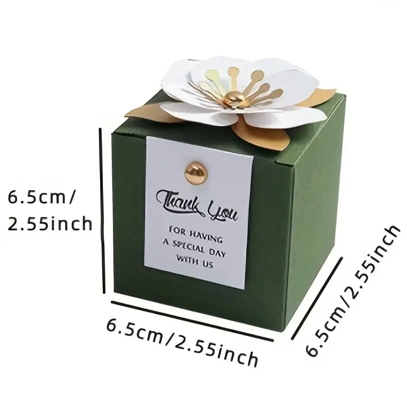 Exquisite Little Flower Square Wedding Candy Box Creative Party Supplies with 1mm Thick Paper Material