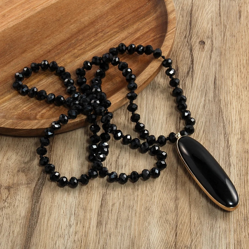 Women Custom Jewelry Sweater Chain Fashion 8mm Black Crystal Glass Knot Necklace Fashion Black Oval Agate Pendant Necklace