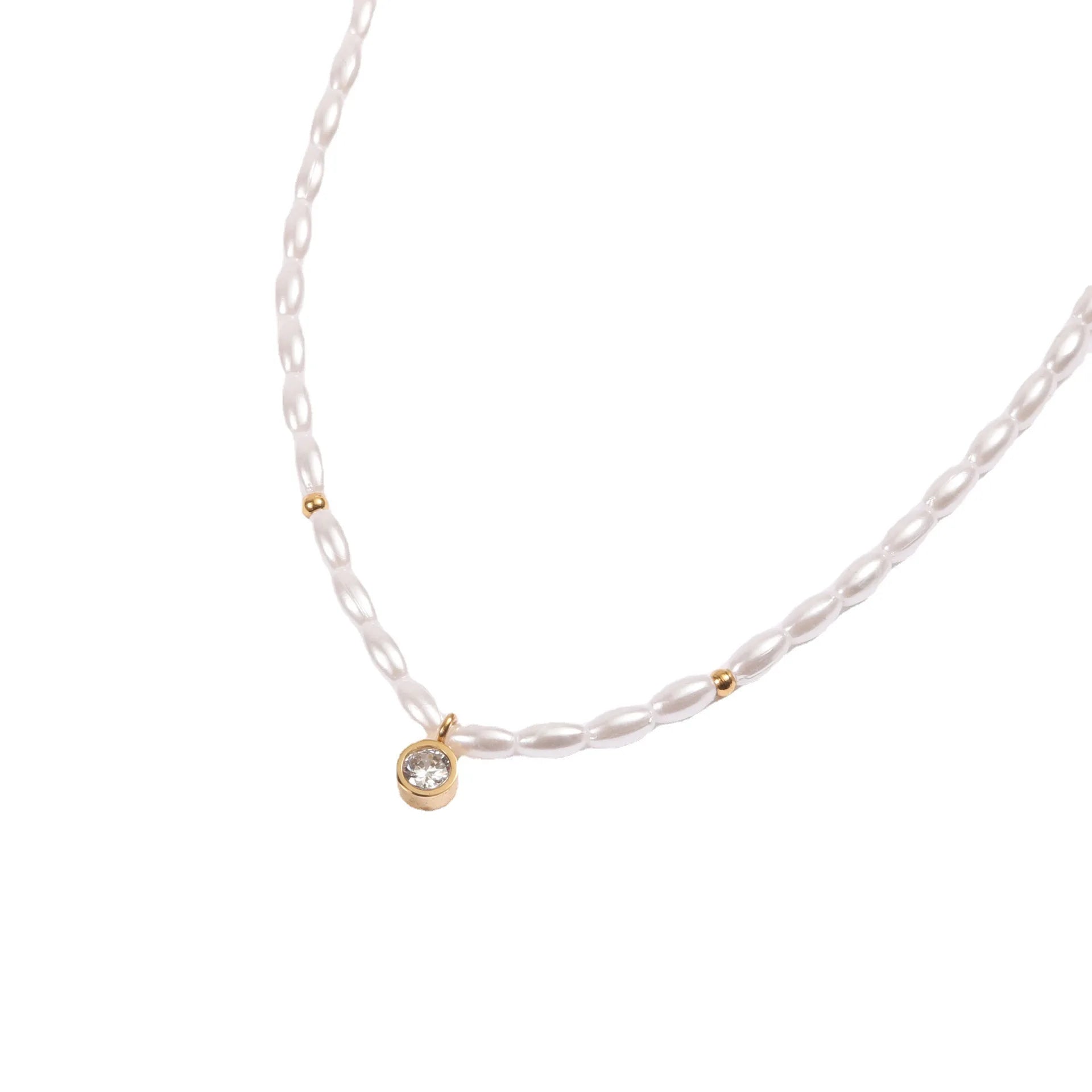 Summer Design Rice Pearl Necklaces Stainless Steel Round Crystal Pendant Charm Natural Pearl Necklace for Women