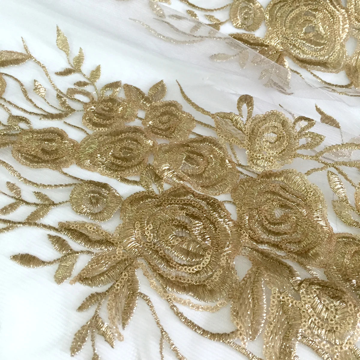 Factory Wholesale Sequins Embroidery Fabric Indian Fashion Dress Sequins Lace Fabric