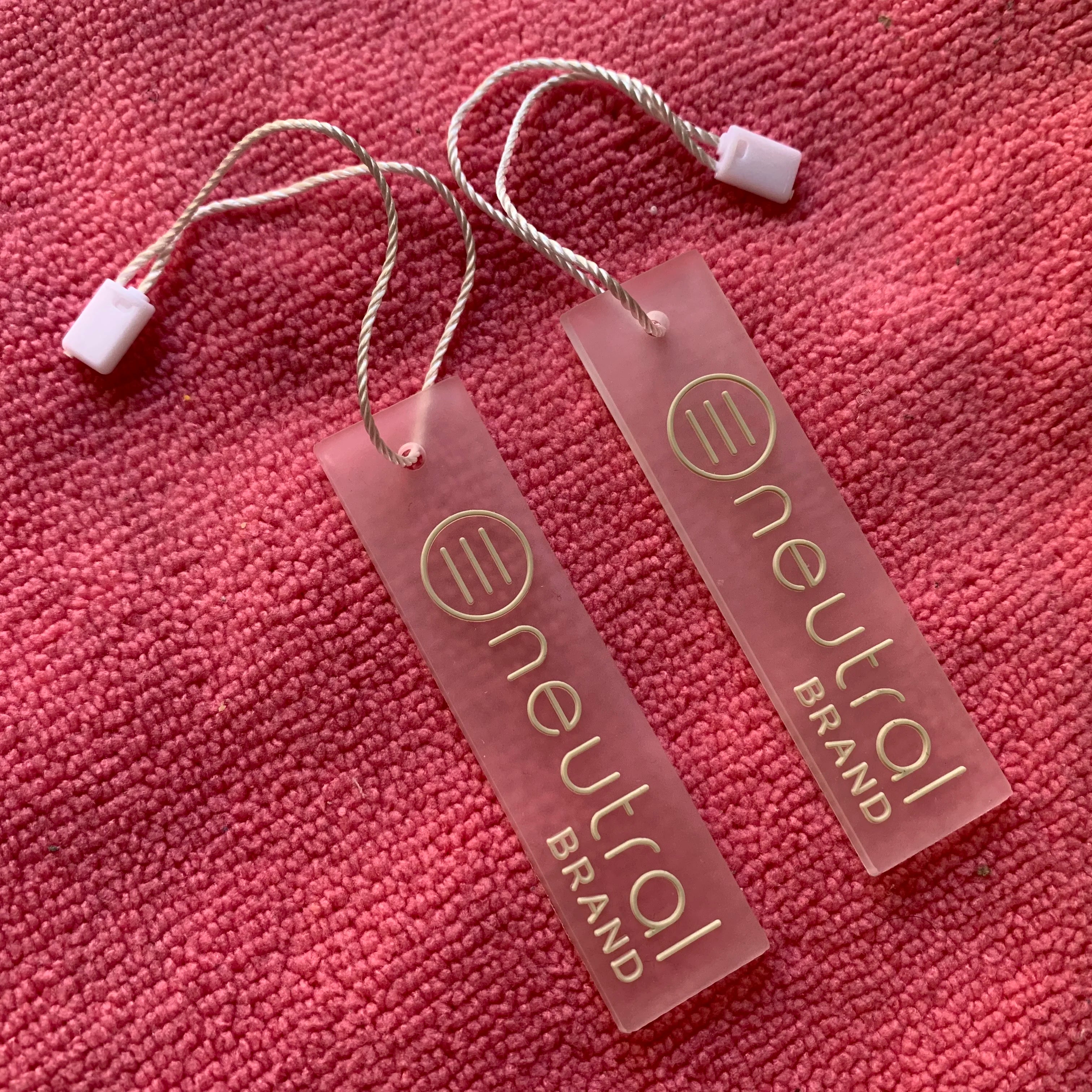 Light Weight clear PVC Rubber Hang Tag Labelsoft Silicone Rubber Hangtag With String Tag
