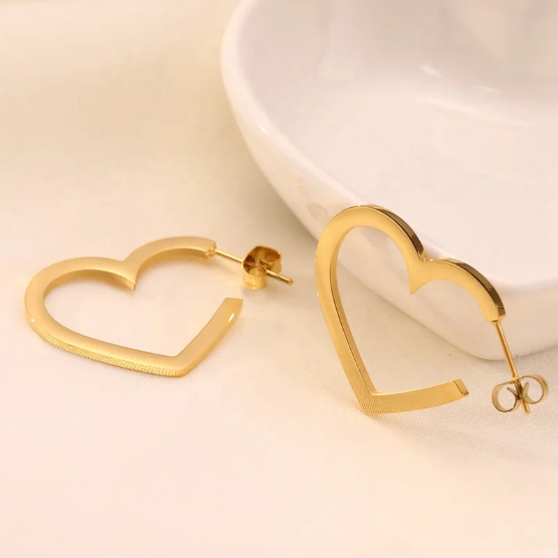 Wholesale Custom Logo Martha 18K Gold Plated Stainless Steel Big Heart Shape Hoop Earrings
