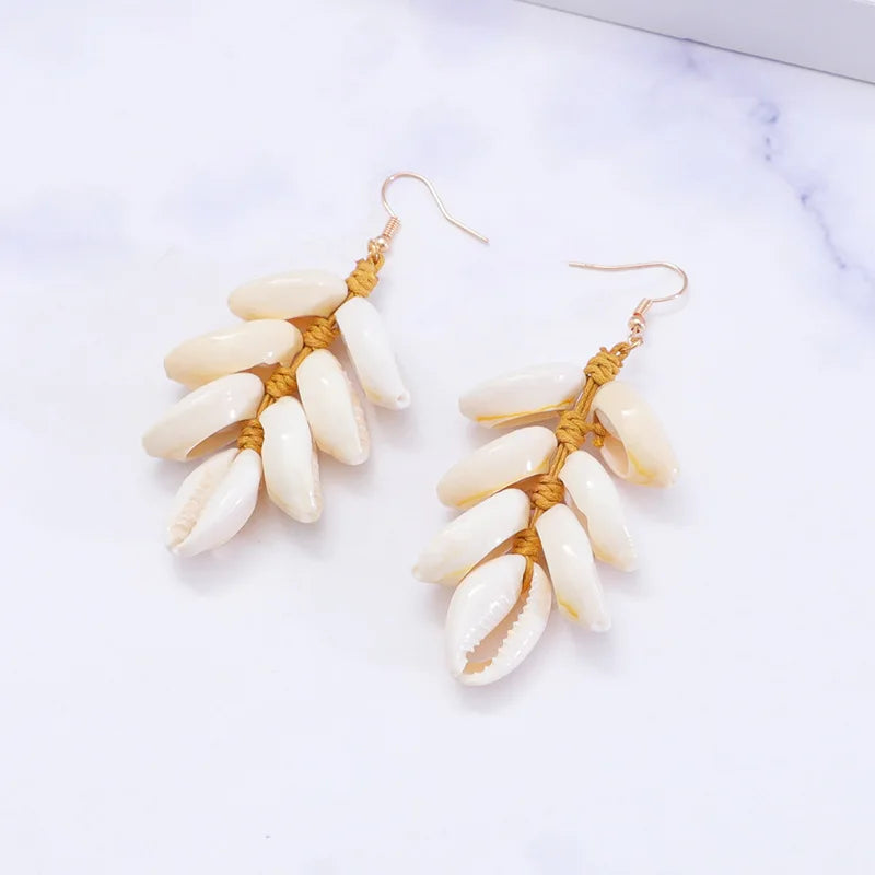 Wholesale Bulk Handmade Dainty Boho Sea Shell Beads Brass Alloy Gold Dangle Drop Earrings for Children's Wedding Anniversary