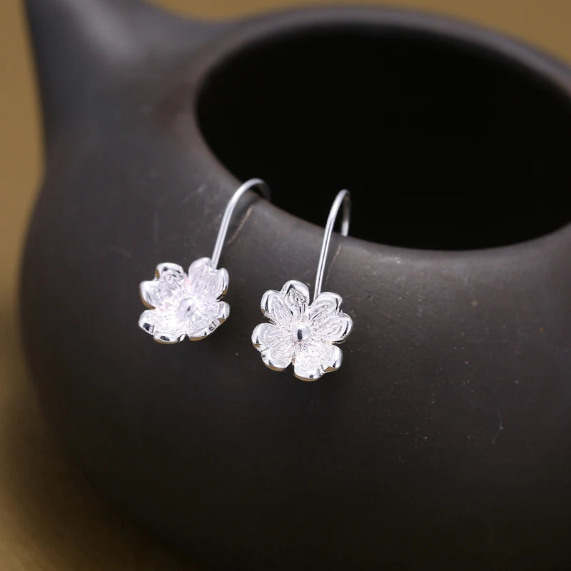 REETI 925 Silver Four Leaf Clover Earrings for Women Elegant Lady Prevent Allergy Silver Fashion Jewelry