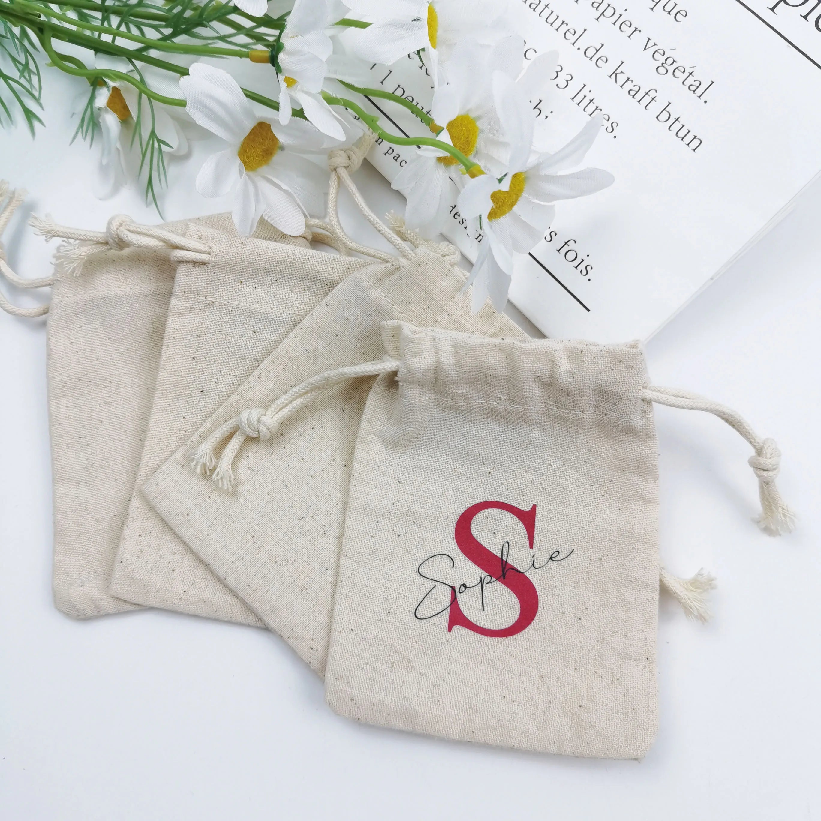 Custom White Bag Cotton Canvas Hot Stamping Pouches Packaging Cosmetic Bags Jewelry Bag for Party Favors