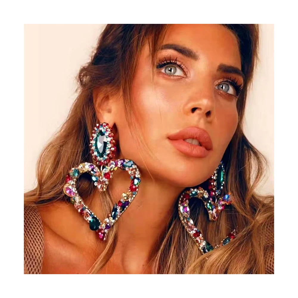 Rsingmoon Vintage Statement Heart Earrings Retro Heart Pendant Rhinestone Drop Earrings for Women Gift
