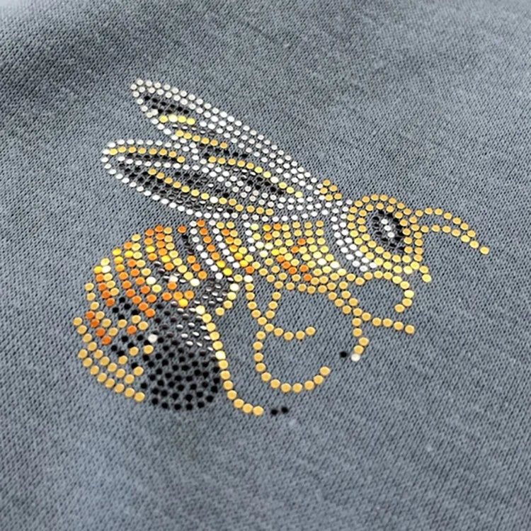 Hot Sale Custom Design Logo Iron on Transfer Hotfix Spangle Stickers for T-shirts Decorative