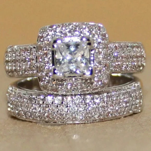 Huitan Top Quality Jewelry Shiny Princess Cut Zircon Rings Square Ring Women Girls Delicate Luxury Silver Ring Set