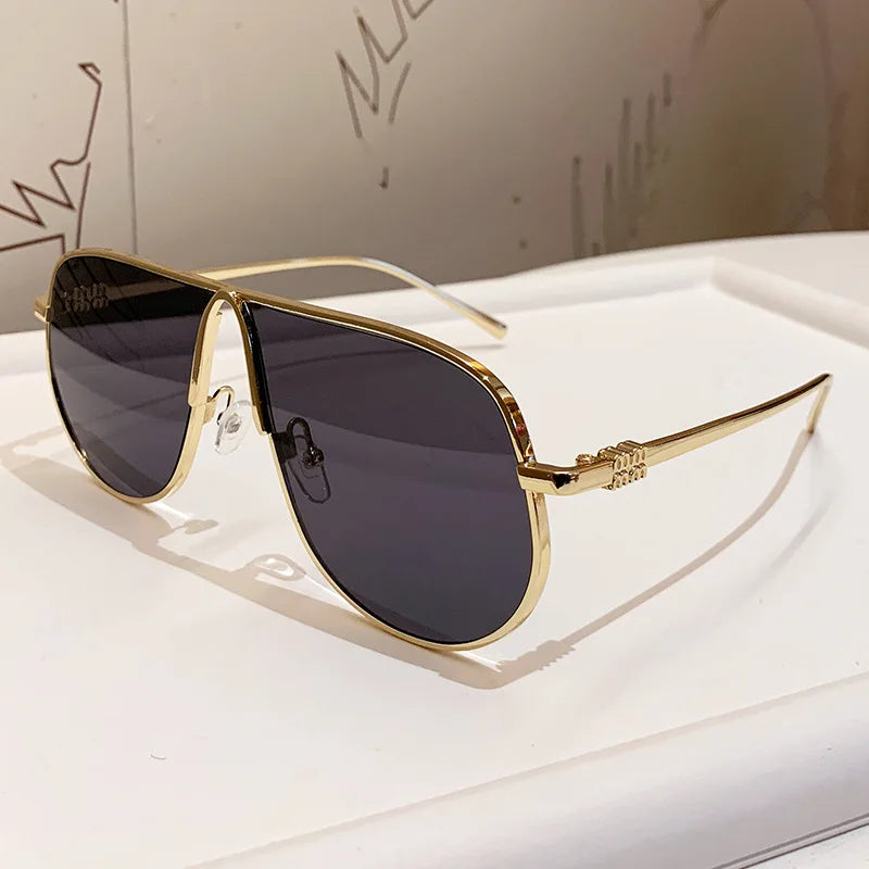 2026 Vintage One Piece Alloy Sunglasses Women New Fashion  Gradient Sun Glasses Men Driving Pilot Eyewear