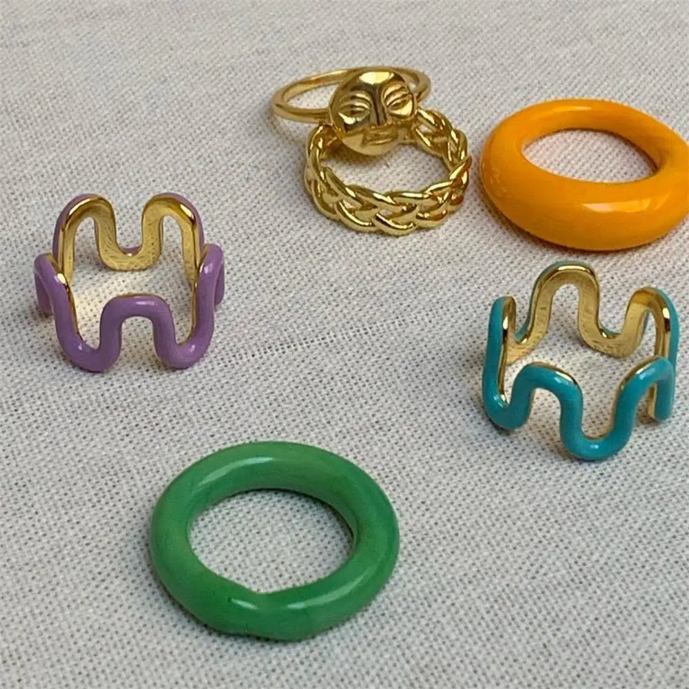 New Painting Oil Brass Plated Gold Ring Simple Geometric Solid Color Personality Hand Jewelry Women Wave Finger Ring