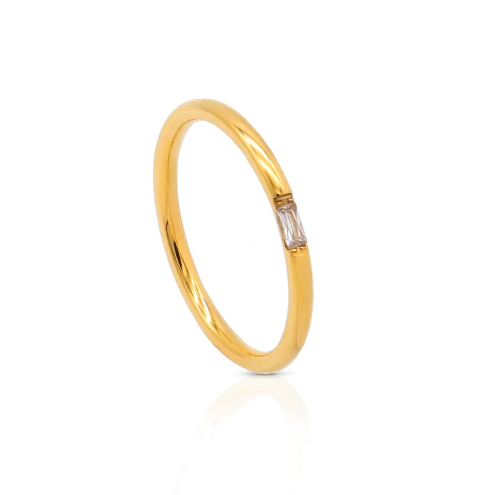 Chris April in Stock 316L Stainless Steel Gold Plated Zirconia Rectangle Cz Solitaire Pinky Ring