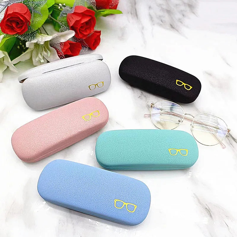 Glasses Box Iron Little Star Pattern Leather Myopia Box for Men and Women Lightweight Compression Storage Box.