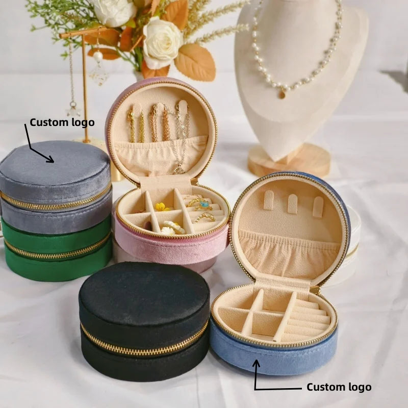 Custom Logo Velvet Small Round Travel Jewelry Box Organizer Elegant Velvet Storage Case for Necklaces and Jewelry
