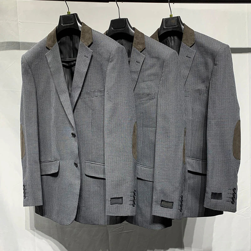 Autumn New Men's Business Leisure Two Single-breasted Suit Jacket Gray Joker Slim Men's Suit Jacket.