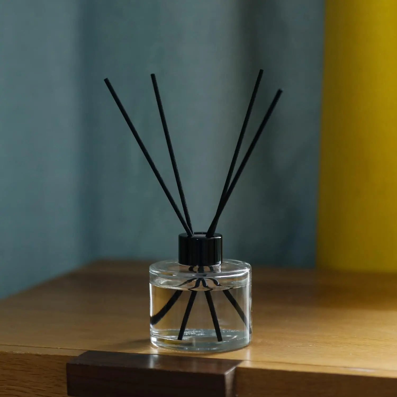 Fragrance Glass Refillable Diffuser Bottles Diffuser Jars for Home Oil Fragrance Decoration Girl Women Gift (100ML)