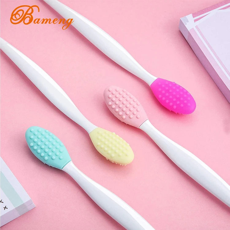 Hot Black Retractable Lip Exfoliating Brush Single Silicone Makeup Tool