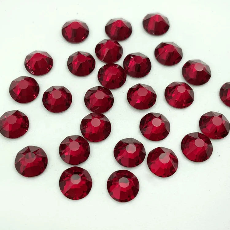 Round Multicolor Glitter Various Sizes Flatback Rhinestone Hot Fix Shiny Rhinestones for Clothing Decoration