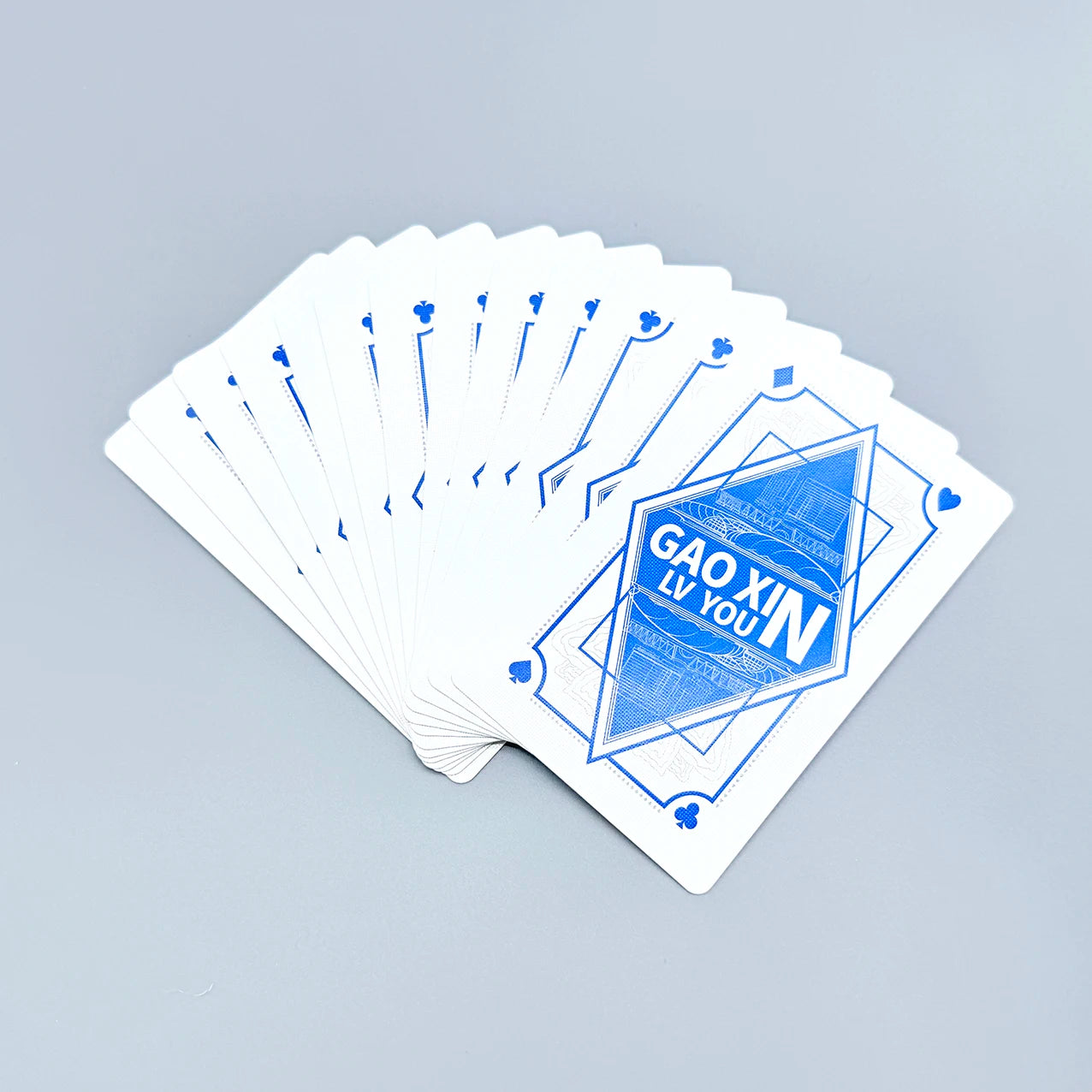 Customized Creative Paper Color Box for Playing Cards Simple Print-for Casual Parties and Entertainment with Multiple People