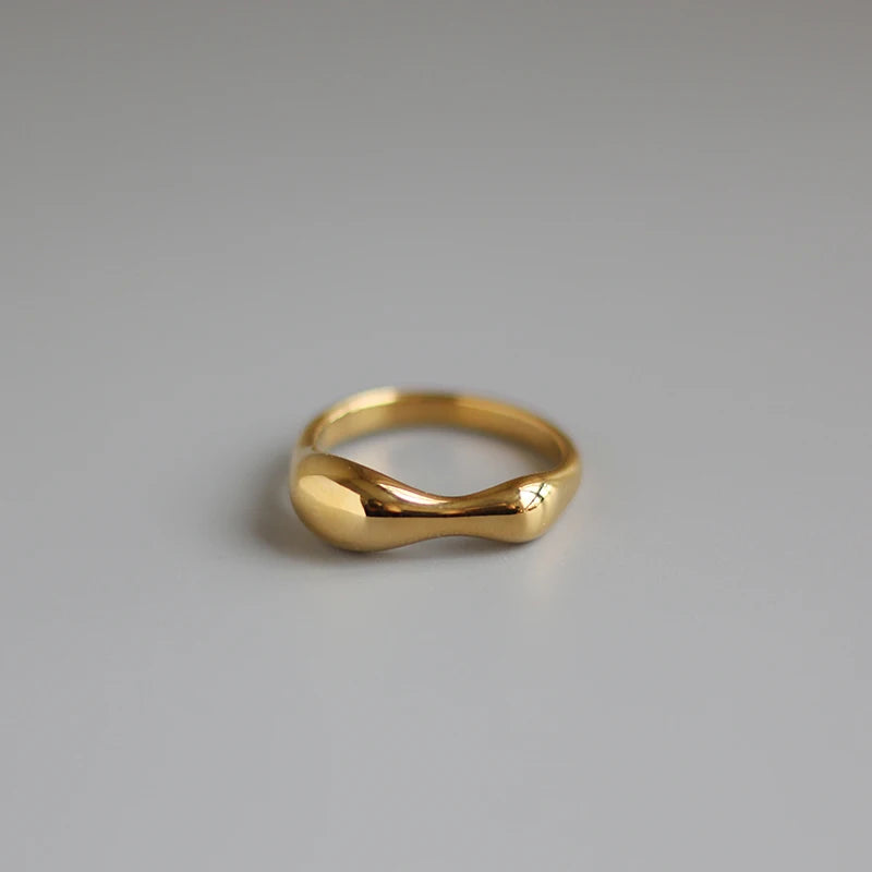 Fashion 18K Gold Plated Irregular Waves Ring Stackable Stainless Steel Rings for Women
