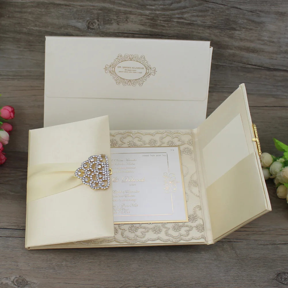 2024 Silk Fabric Muslim Wedding Cards Design with Lace Luxury Wedding Invites