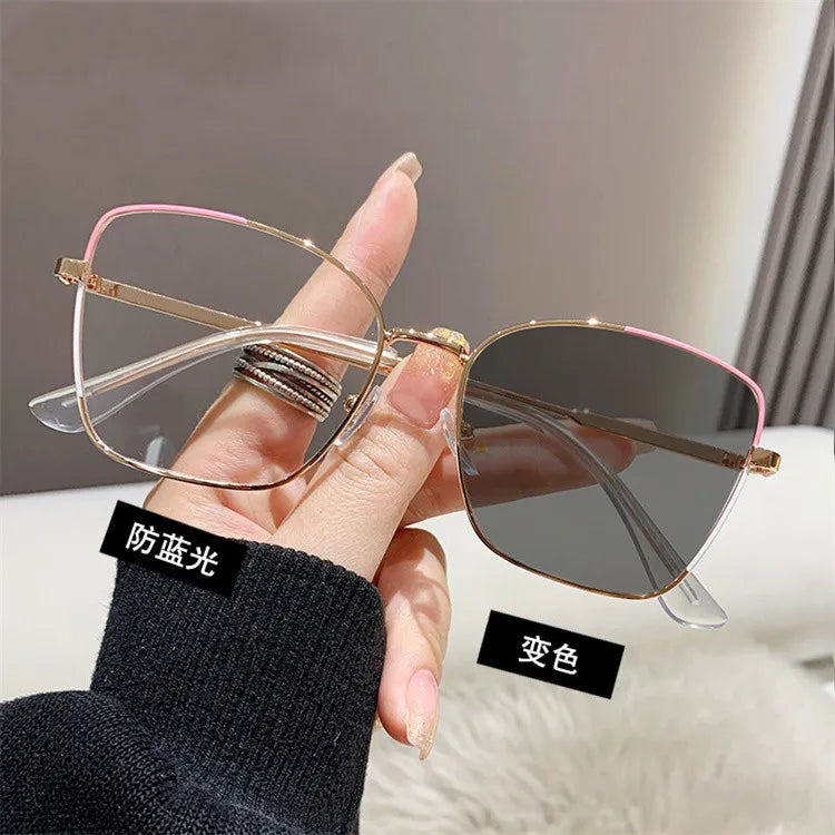 2024 Custom Logo Eyeglass Optical Frame Womens Eyewear Frame Optical Spectacle Frames Photochromic Lens Anti Blue Light Glasses