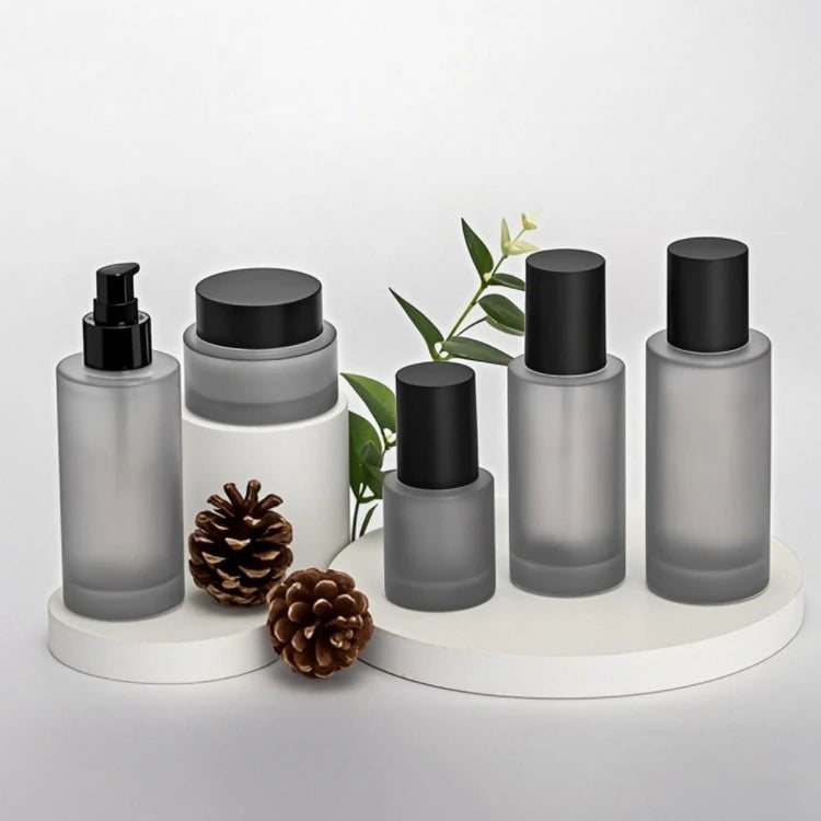 High-End Luxury 30ml 120ml Glass Cosmetic Packaging Bottle for Face Cream Skincare Flat Shoulder Shape Thick Bottom Essential