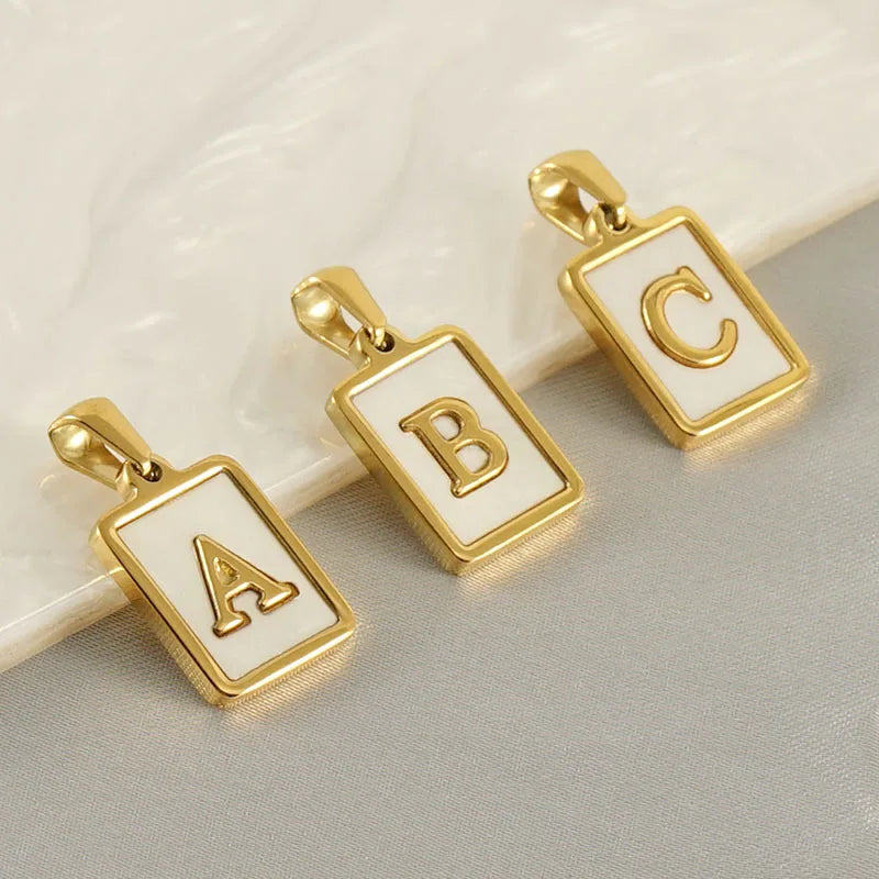 Stainless Steel Gold Initial Letter Square Shell Pendant Charm A-Z 26 Letters Letter Pendant for Necklace Jewelry Making