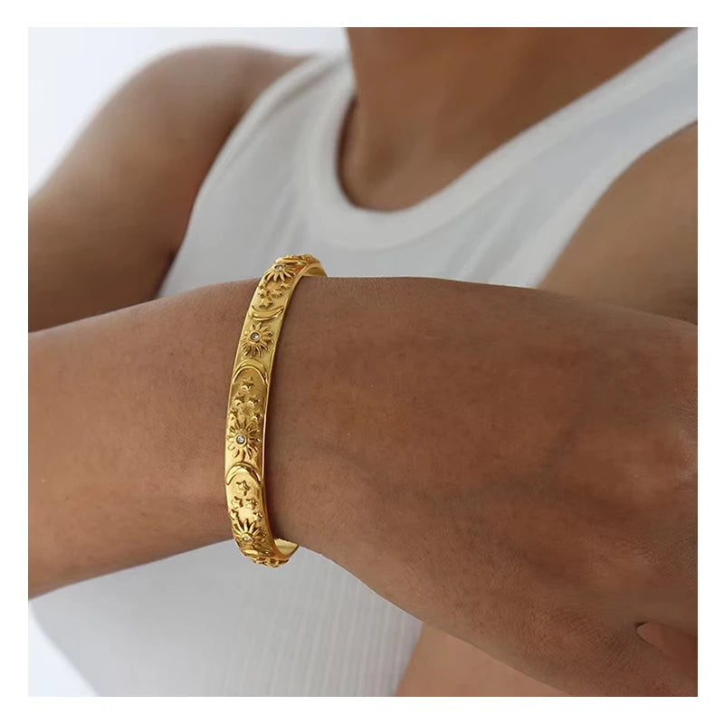 PVD 18K Gold Plated Star Moon Solid Pattern 316 Stainless Steel Cuff Open Bangle Earrings Jewelry Set for Women