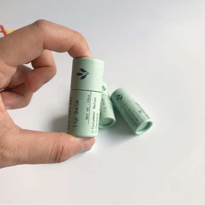 Eco-friendly  Round Kraft Packaging Cardboard Box Mini Lip Balm Push up Paper Tube 5 g Lip Stick Container Oil-resistant