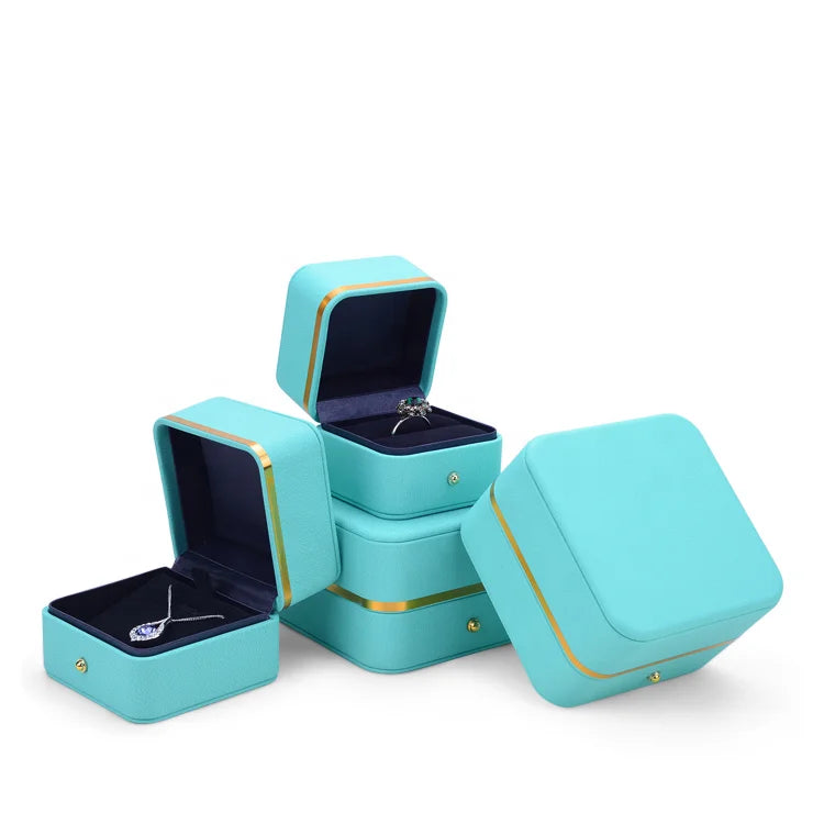 Factory Direct Supply Custom Logo Jewelry Boxes Small Bracelet and Necklace Packaging with Personalized Design