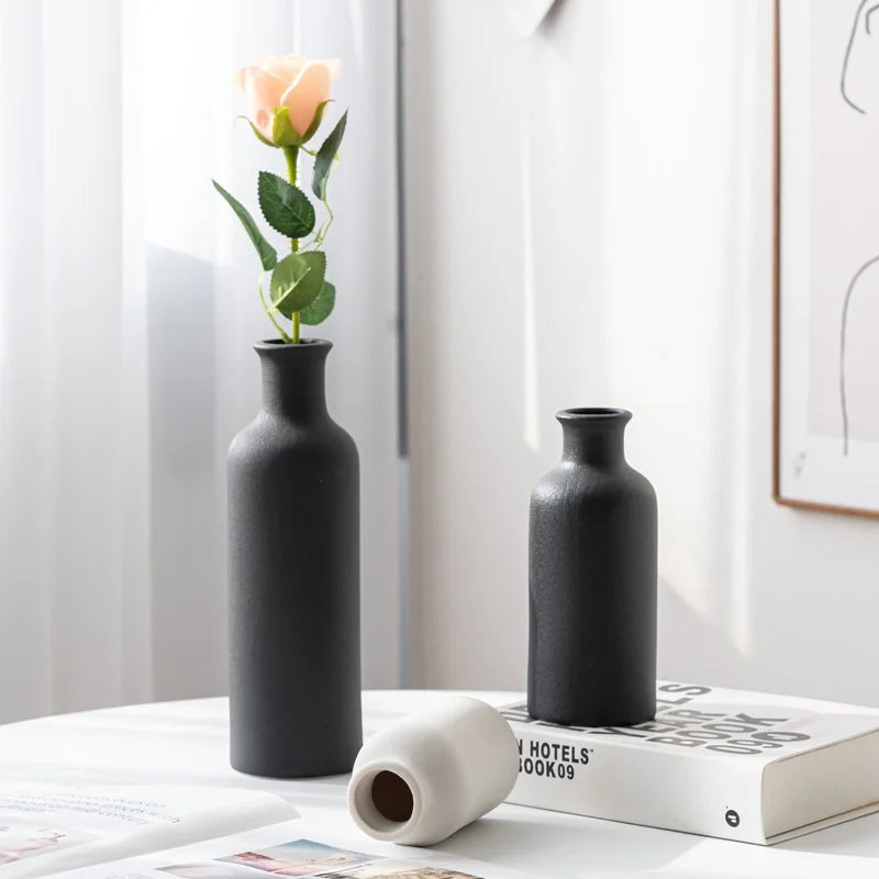 Matte Donut-Shaped Ceramic Vase Contemporary Nordic Home Ornament White Creative Minimalist Morandi for Living Room Terracotta