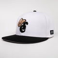 OEM Wholesale Custom Design Unisex 6 Panel White Acrylic Flat Brim Hat 3D Embroidery Logo Snapback Cap for Men and Women
