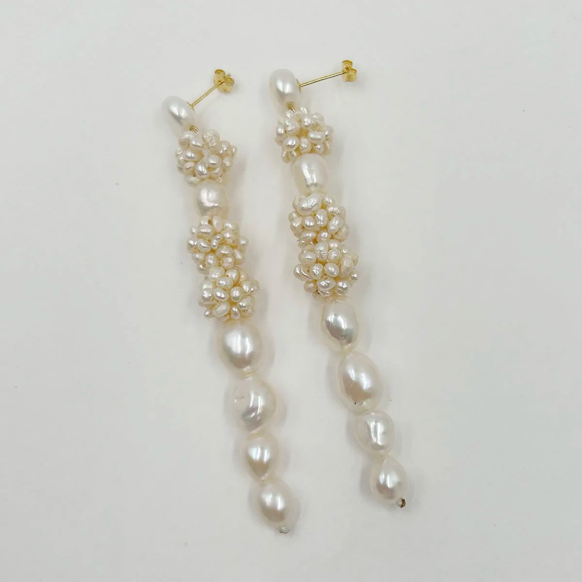 Newest 925 Silver Handmade Tassel Shape Earring Freshwater Round Pearl with Gold Plating for Party or Gift