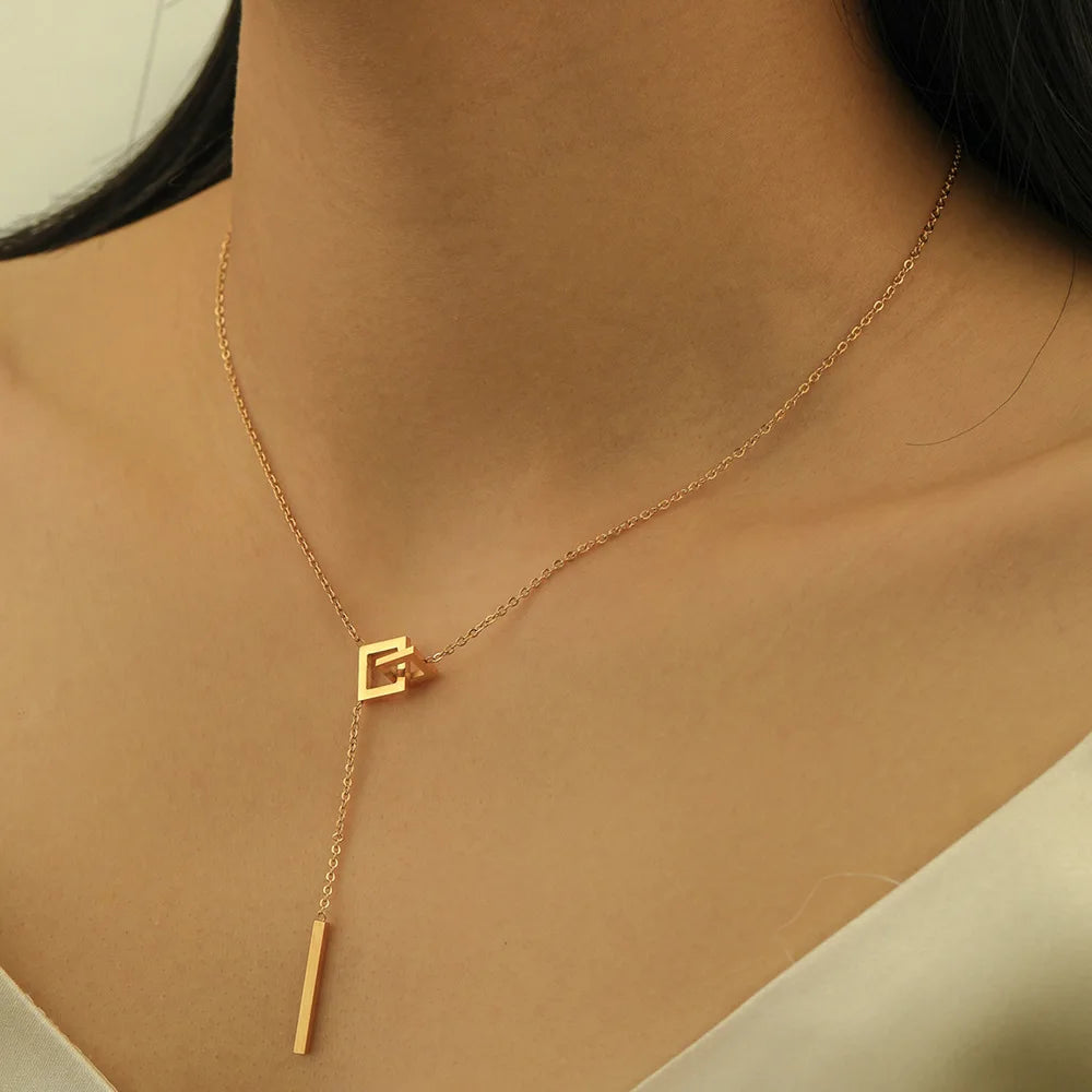 Beimai OEM Necklace Light Luxury Style Titanium Steel Gold-plated Hollow square Clavicle Chain Adjustable Necklace