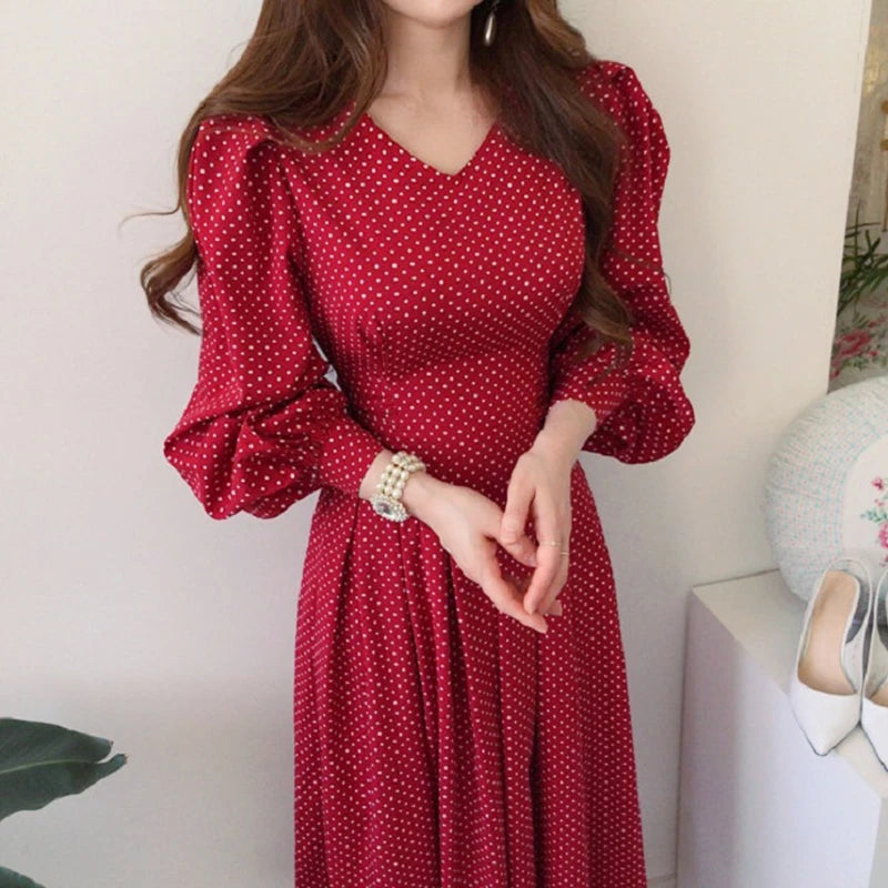 Wholesale 2025 Autumn New Chic Retro Elegant Slim V-neck Slim High Waist Lace-up Pleated Long Sleeve Small Polka Dot Dress