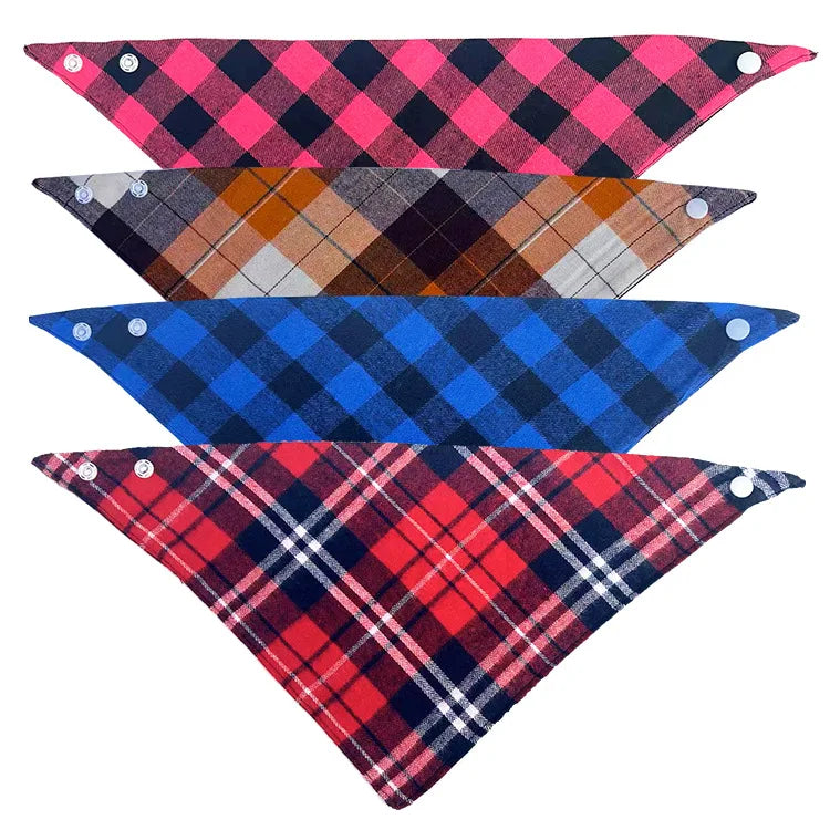 Button Pet Bandana Classic Luxury Pet Scarf Cotton Plaid British Style Dog Bandana Bib for Dogs Cats Custom Factory