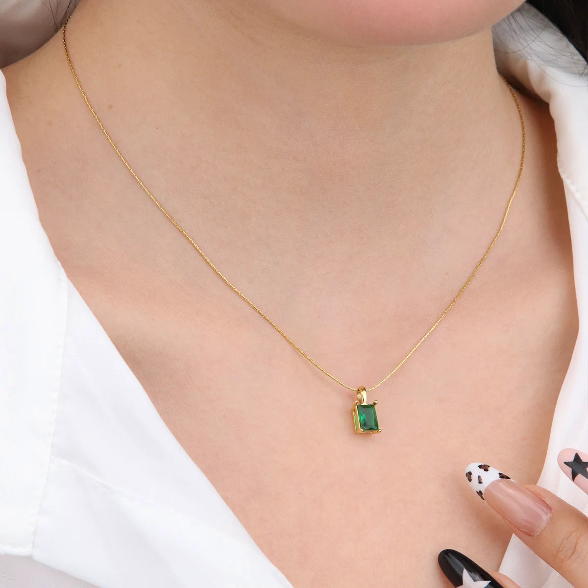 Chris April in Stock Fashion Jewelry PVD Gold Plated 316L Stainless Steel Emerald Zircon Pendant Necklace with Bamboo Thin Chain