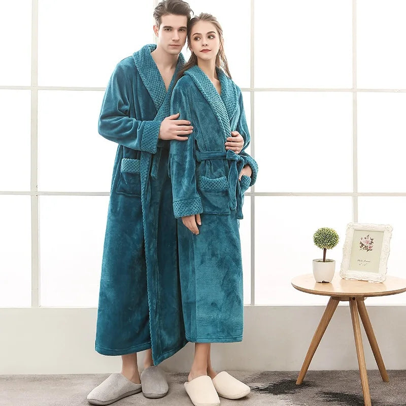 High Quality Sleepwear Robes Microfiber Bathrobe New Fashion Household Wearable Bathrobes Luxury Flannel Bathrobe for Home