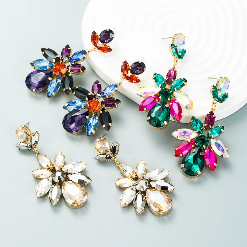 Kaimei 2022 Earring Fashion Jewelry Rhinestone Glass Diamond Creative Earrings High-end Niche Trendy Gold Crystal Earrings Women