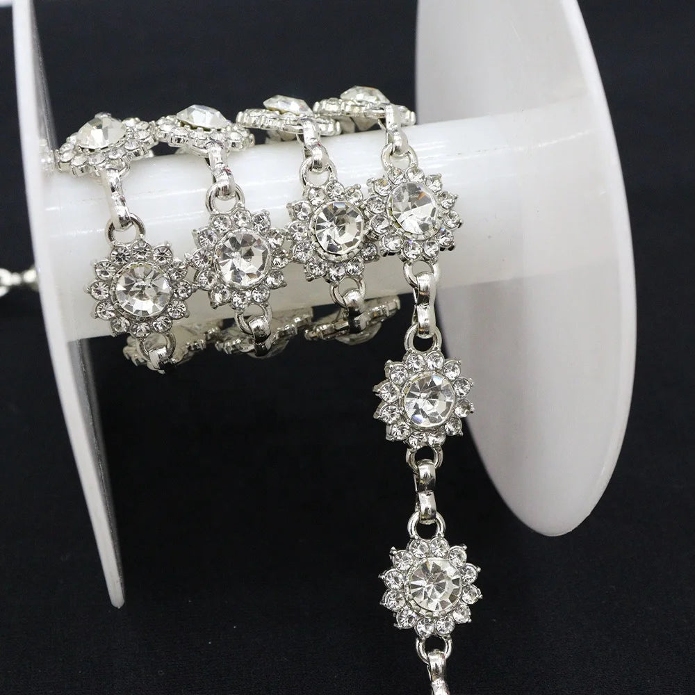 D006 Wholesale Rhinestone Chain Trim Yard Cheap Sew on Crystal Metal Chain for Shoes Clothing 1.4CM