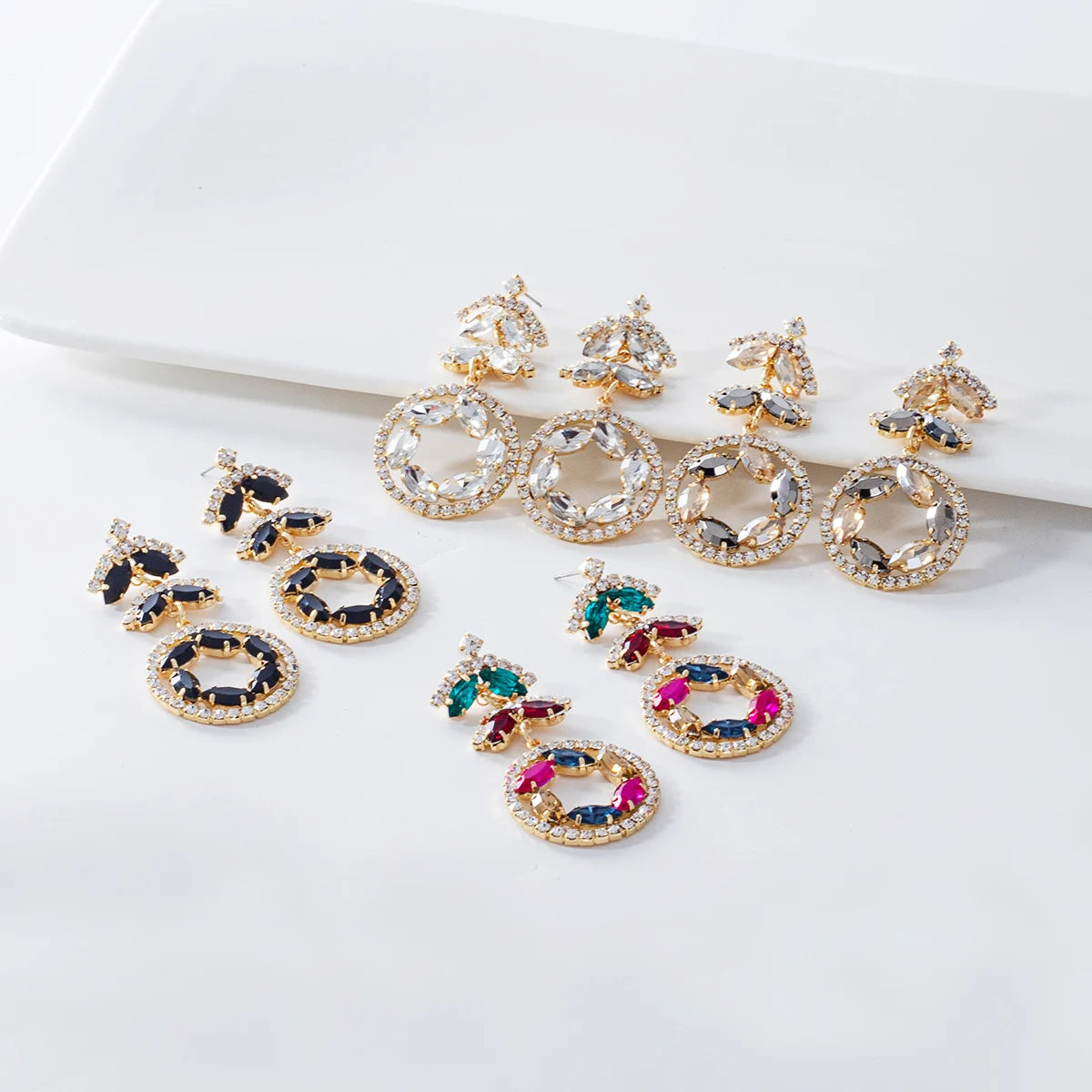 2024 Trendy Oval Shape Pendant Earrings Fashion Jewelry Colored Rhinestone Crystal Round Dangle Earrings for Women