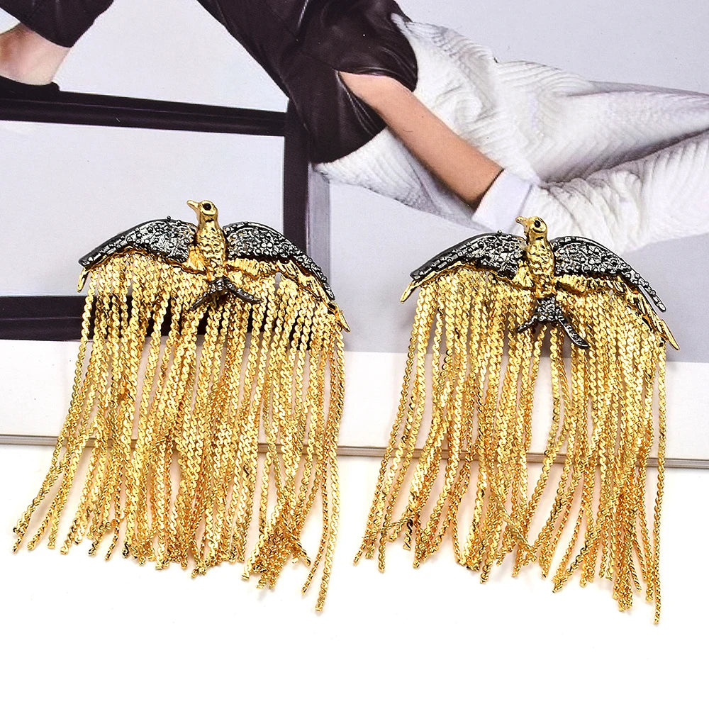 Kaimei New Arrival Fashion Wholesale Jewelry Exaggerated Metal Alloy Tassel Earrings Bird Statement Long Chain Drop Earrings