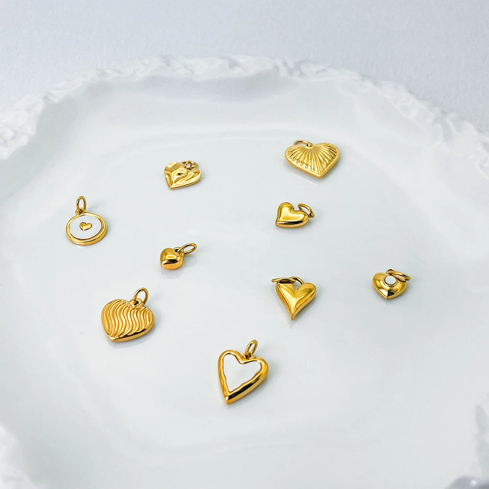 Chihang Stainless Steel 14K Gold PVD Plated Mixed Size Heart Accessories Titanium Steel DIY Blank Heart Charm Jewelry Fitting