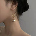 Korean Design Ladies Elegant Earrings French Baroque Irregular Lines Twisted Geometric Earrings Exaggerated Personality Ear Drop