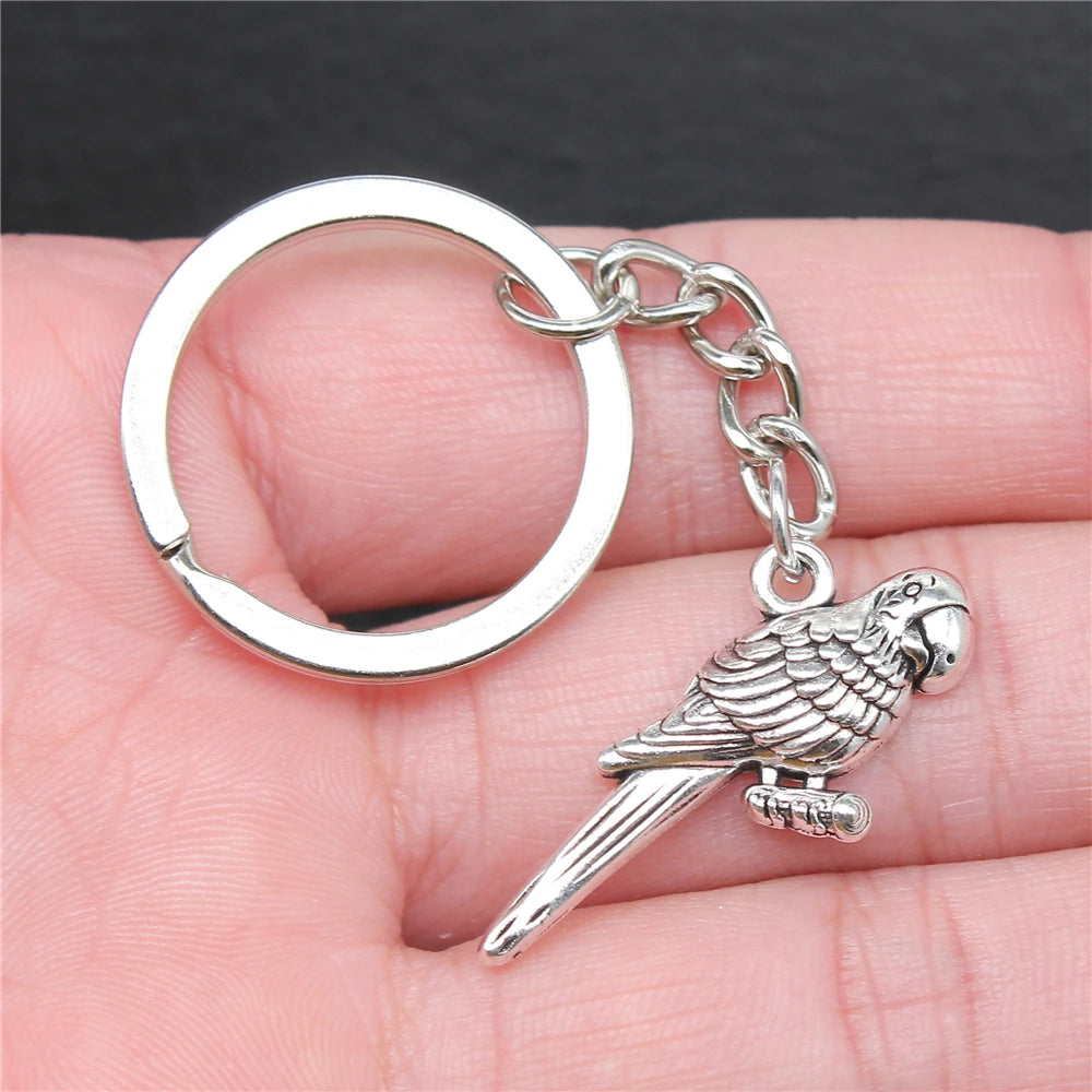 WYSIWYG 33x16mm Zinc Alloy Vintage Antique Silver Plated Parrot Key Chain for Souvenirs Gift P1-ABD-C15366