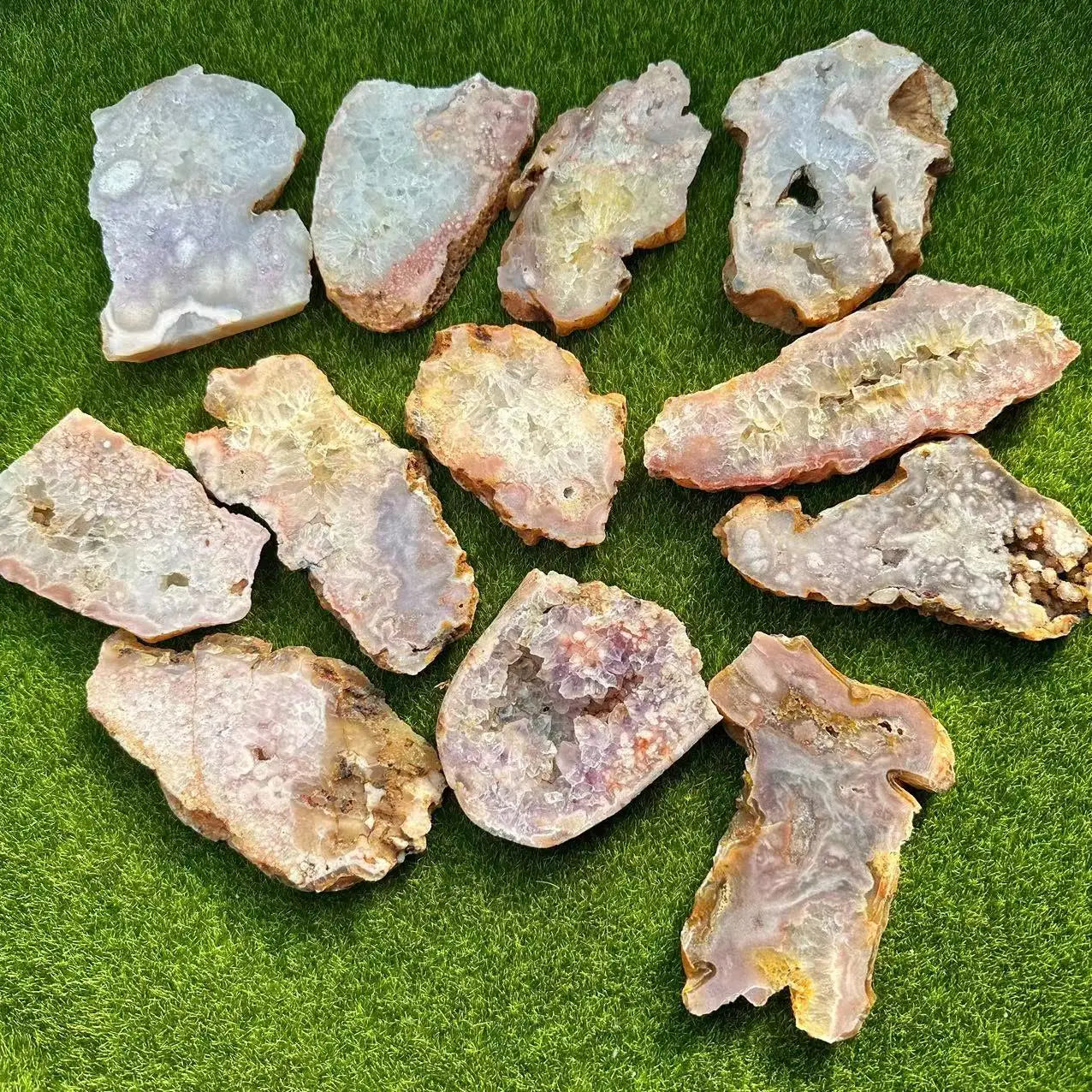 Wholesale Natural Quartz Crystal Slice Craft Flower Agate Slab Pink Amethyst for Healing.