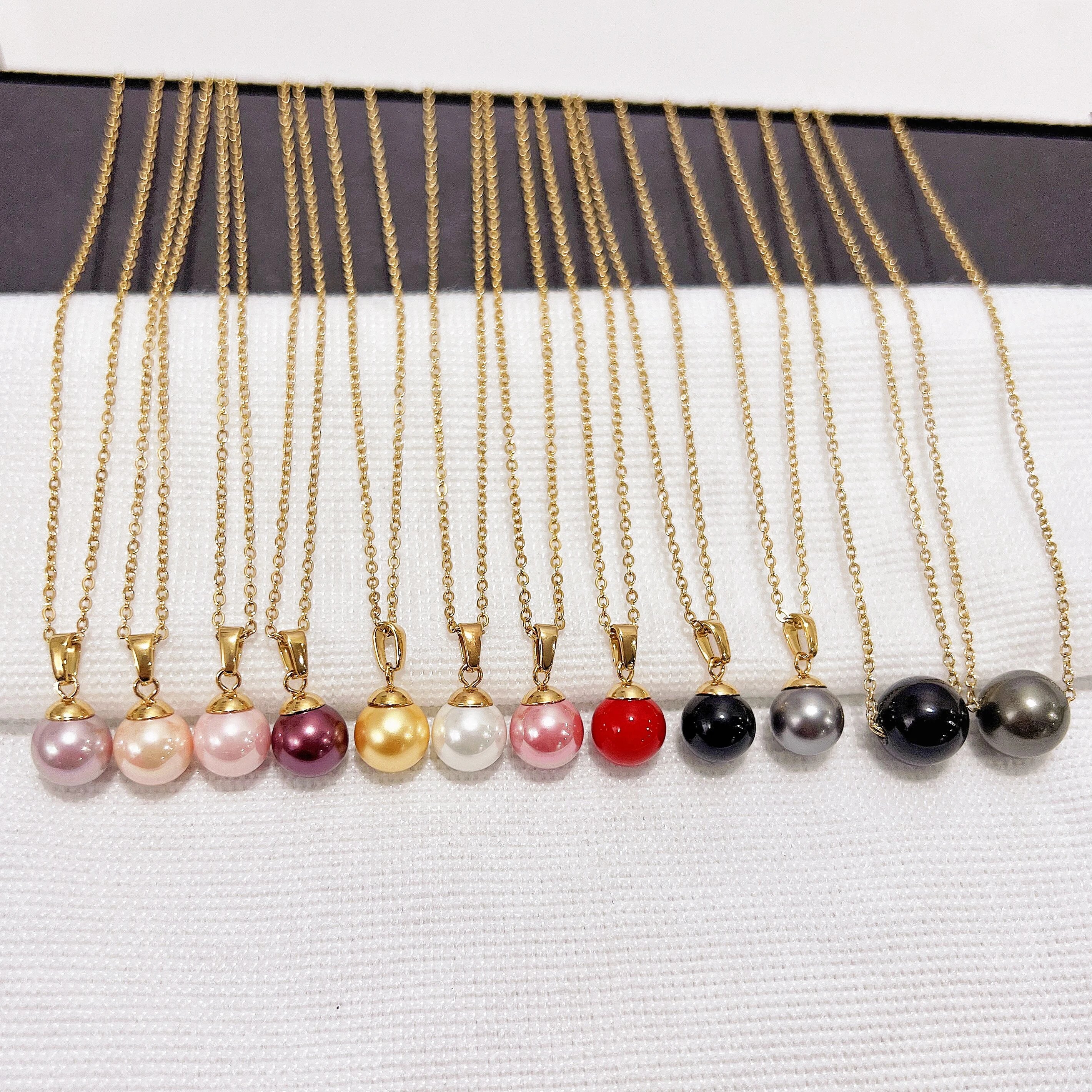 Gold Plated Single Fashion Artificial Pearl Pendant Necklace Colorful Pearl Necklace for Women Jewelry Anniversary Wedding Gift