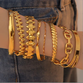 New Waterproof Metal Texture 18K Gold Color Stainless Steel Cuff Open Bracelet Bangle Waterproof Statement Style Jewelry Men